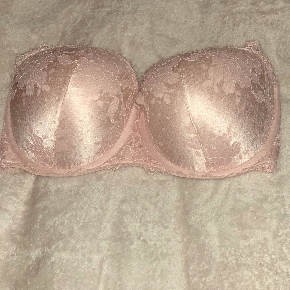 Torrid Push Up Strapless Bra - 6 ways to wear